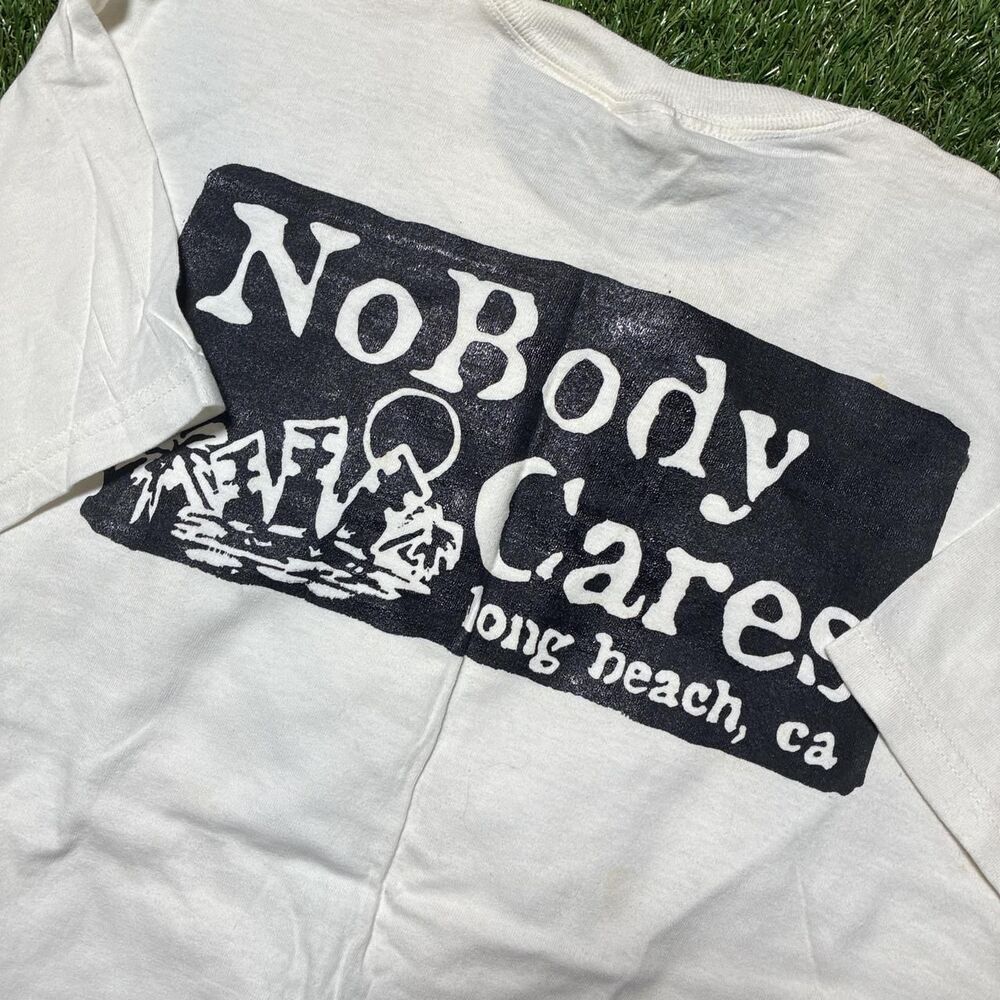 Fruit-of-the-loom Men's White and Cream T-shirt